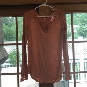 Light pink/ orange sweater